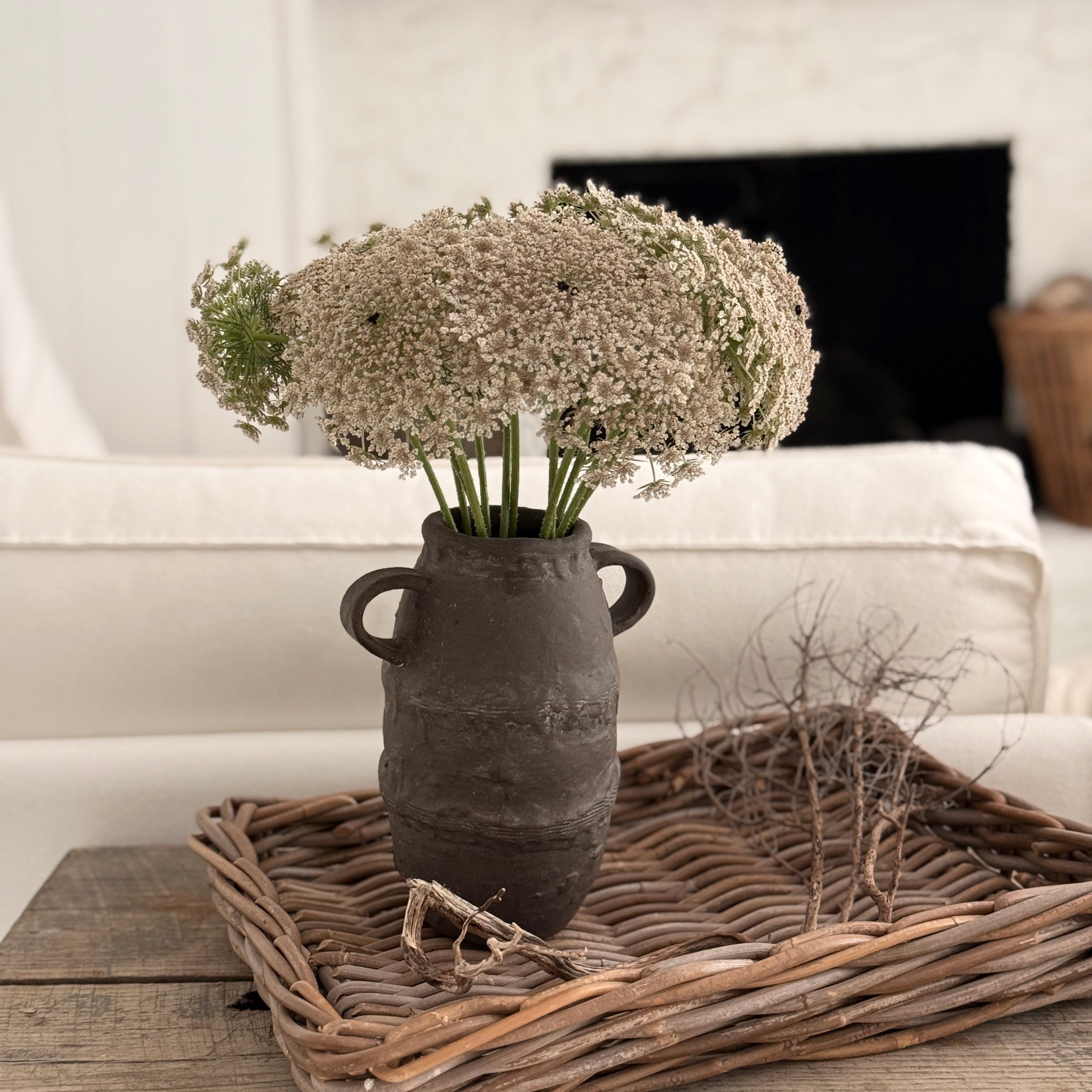 Handmade ceramic decor objects by Muddy Heart