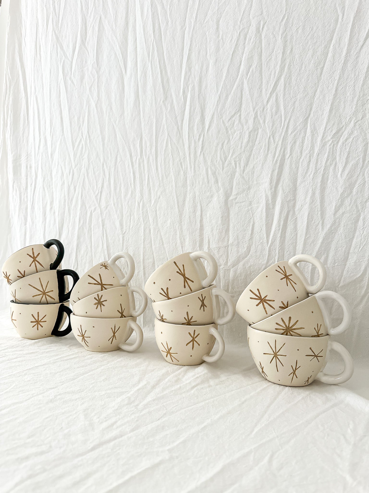 Ceramic mug with a celestial star texture, gloss white interior