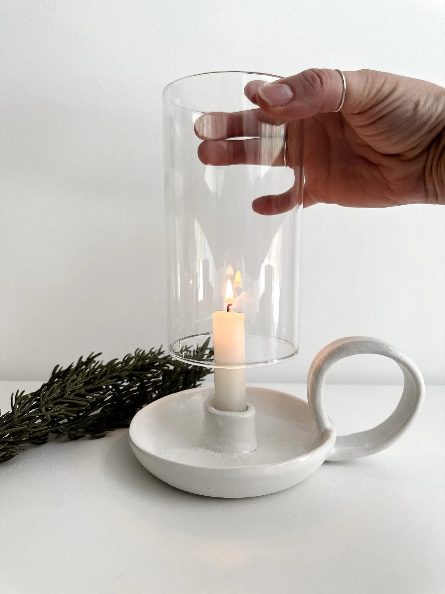 Elegant ceramic candle holder with handle and glass cover, handcrafted for organic, boho, and romantic interiors. Ideal as a gift for anniversaries or holidays, this candle holder adds a serene and stylish touch to any home